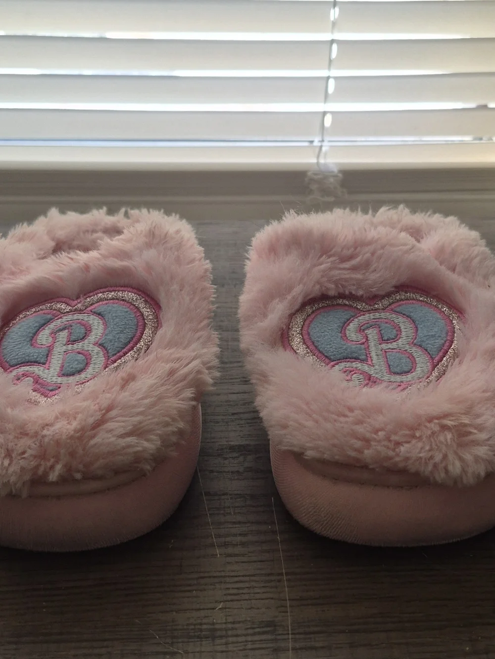 Barbie Pink Fuzzy Heart Slip-On Slippers Size 11/12